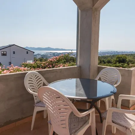 게스트하우스 Matej 2 3*