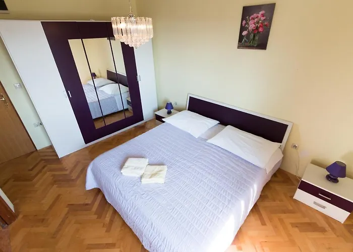 Matej 2 Vendégház Zára